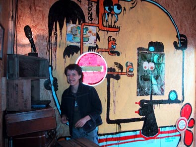 Nato au milieu de son univers.