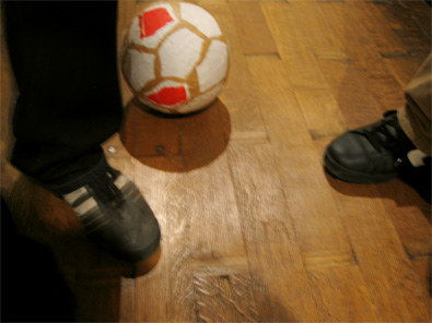 «&nbsp;Le crépuscule des ballons de foot&nbsp;», «&nbsp;Rubiah&nbsp;» et 40075km, à la maison Pelgrim - 28