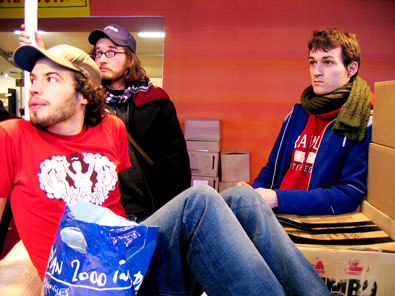 Max, toujours David et Cécilien pour son dernier jour comme stagiaire